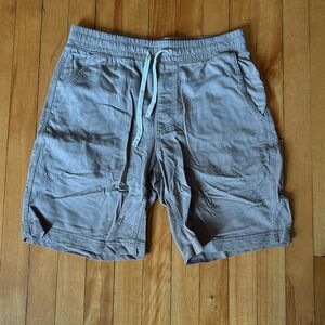 Uniqlo beige short